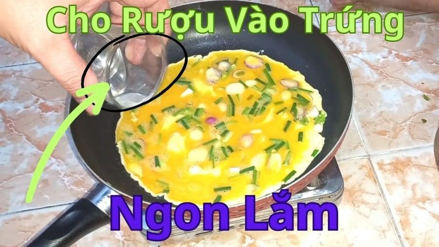 Chỉ với những bí quyết nhỏ mà bạn đã có món trứng rán thơm ngon rồi.
