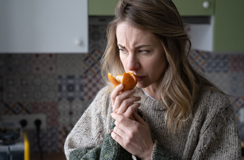 Lưỡi bất chợt có 1 thay ᵭổi thì thọ mệnh bị “bào mòn” cực nhanh, thậm chí ᵭột quỵ, nhưng dễ nhầm sang cảm cúm- Ảnh 2.