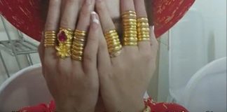 Được mẹ chồng tương lai trao chục cây vàng trước cưới, nàng dâu vẫn thẳng thừng tuyên bố hủy hôn chỉ vì câu “Bố mẹ cháu dạy con khéo thật”