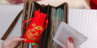 Ví tiền thêm 1 thứ, Lộc không gọi cũng tự về