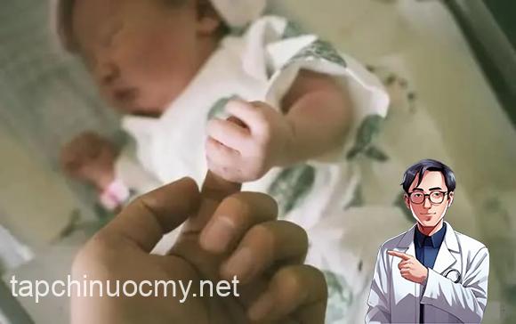 trẻ chào đời, trẻ sơ sinh, người đón trẻ