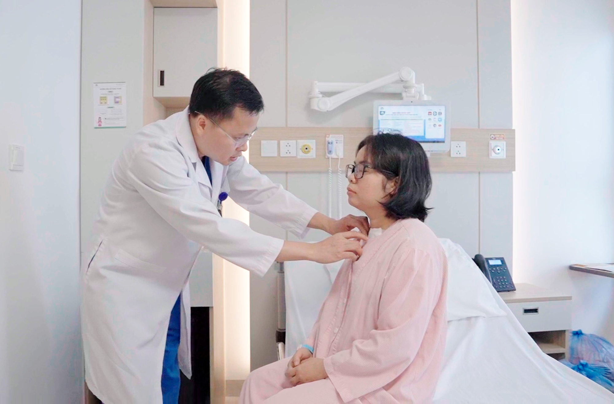 Loại ᴜng thư nhiḕu người mắc thứ 7 thḗ giới: Người Việt dưới 40 tuổi mắc tăng gấp ᵭȏi trong 10 năm qua- Ảnh 3.