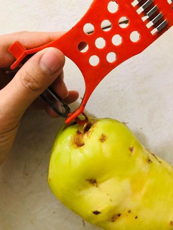 Những cȏng dụng bất ngờ trên chiḗc nạo củ quả nhà nào cũng có nhưng lại khȏng hḕ biḗt - 2